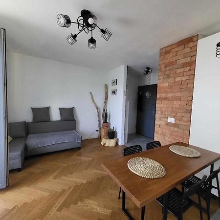 Friendly Apartment Blisko Progresji ワルシャワ エクステリア 写真